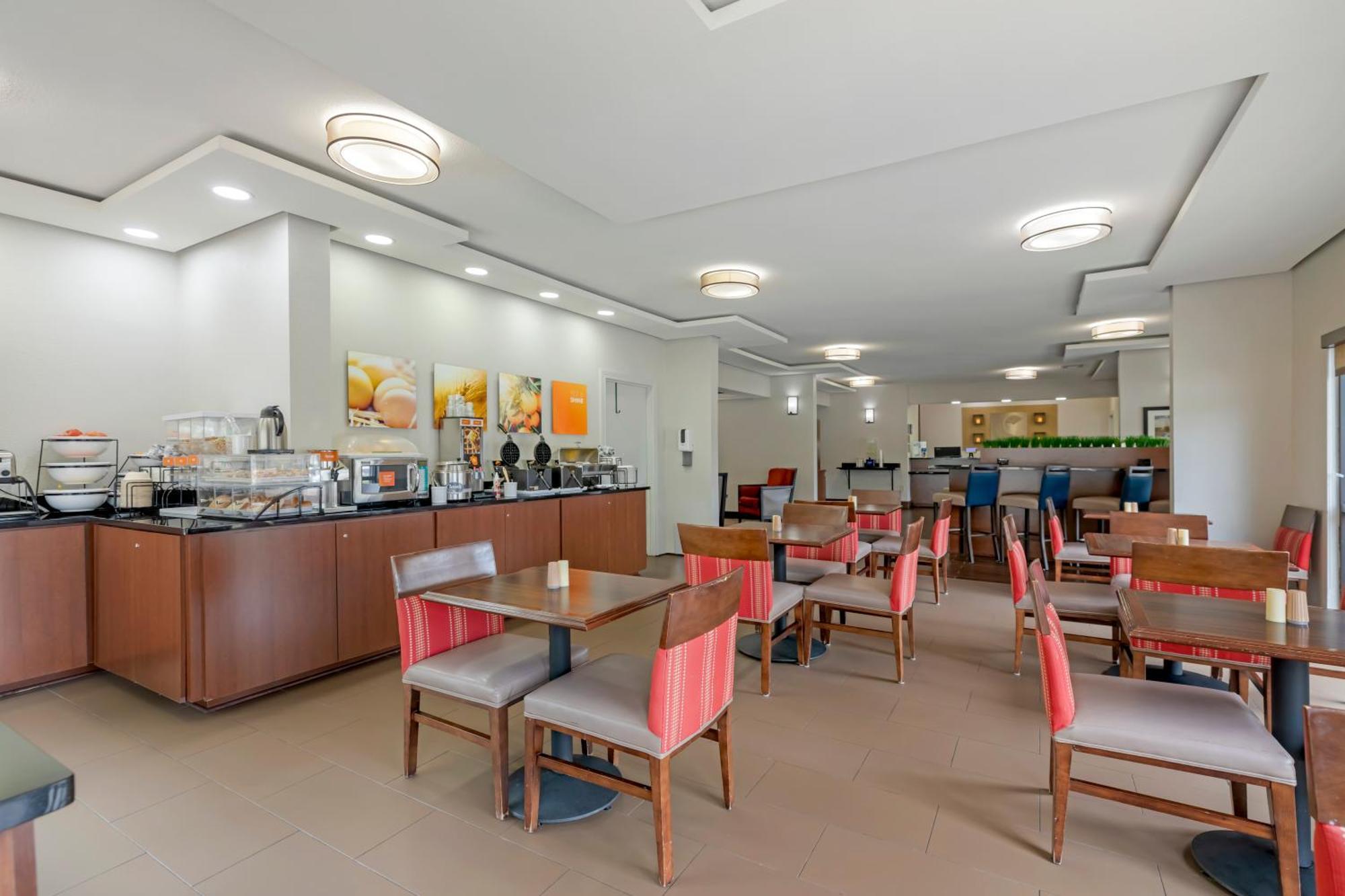 Comfort Inn & Suites Covington - Mandeville Exteriör bild