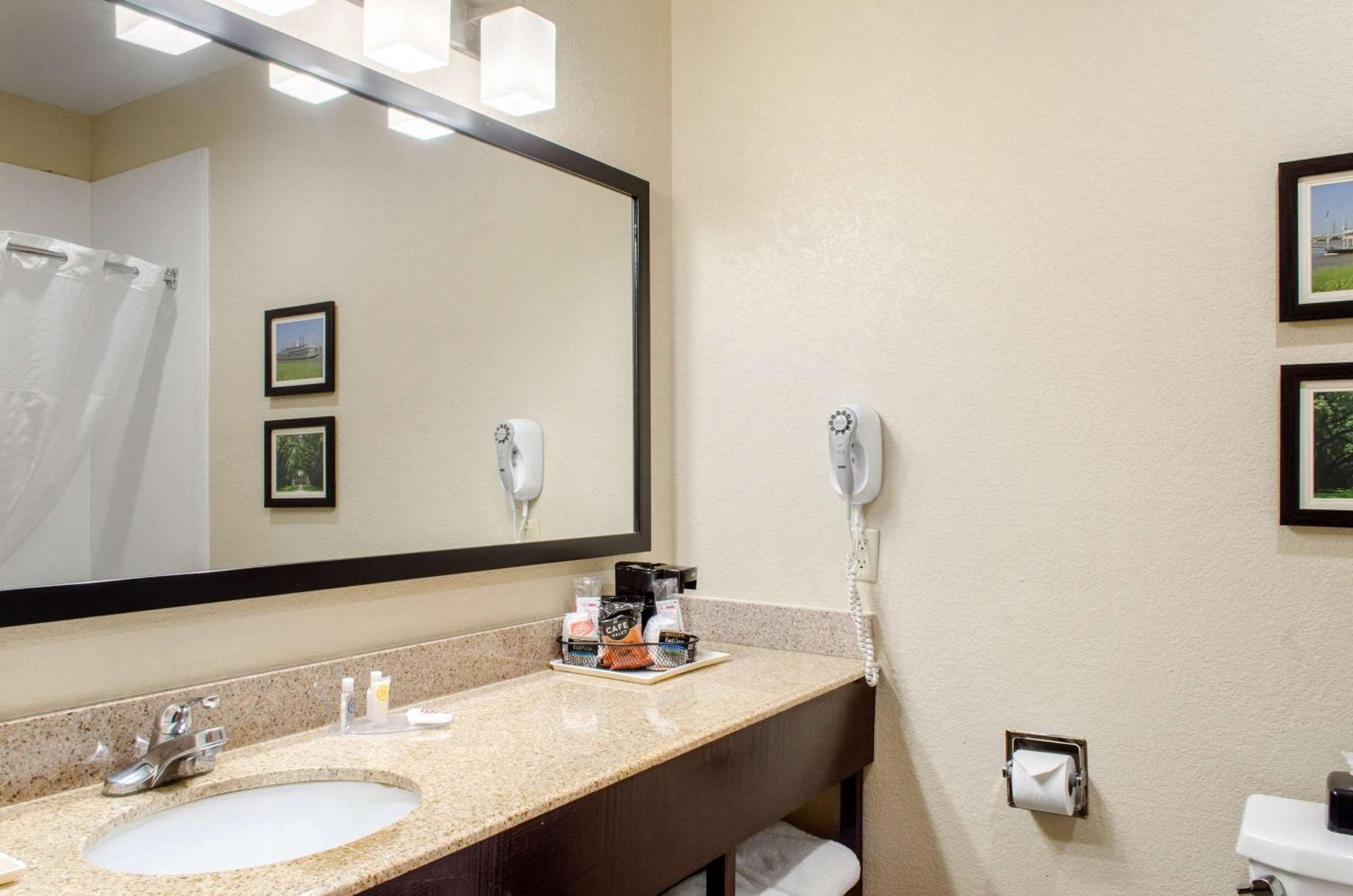 Comfort Inn & Suites Covington - Mandeville Exteriör bild